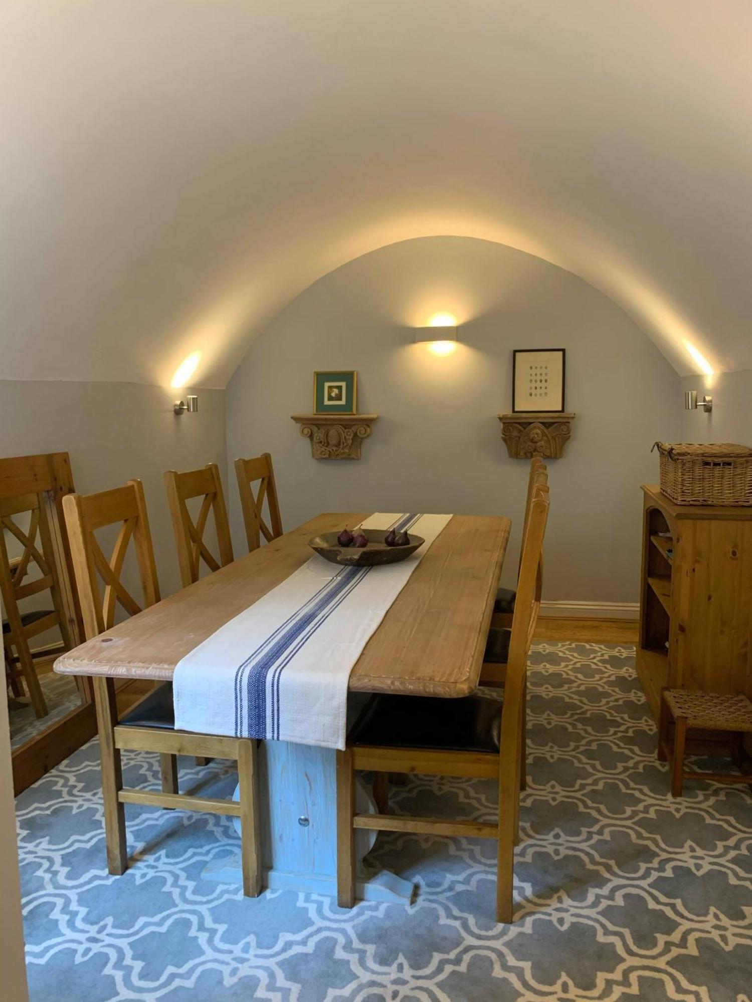 Beautiful Georgian Cottage Within A Private Walled Garden أوكهام المظهر الخارجي الصورة